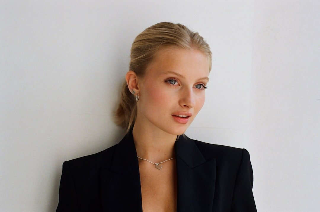 Portrait of a Belgian-Italian woman with blonde hair